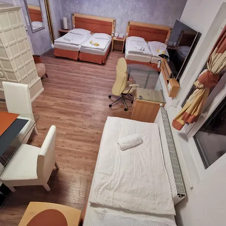 Foehrenhain Gerasdorf bei Wien