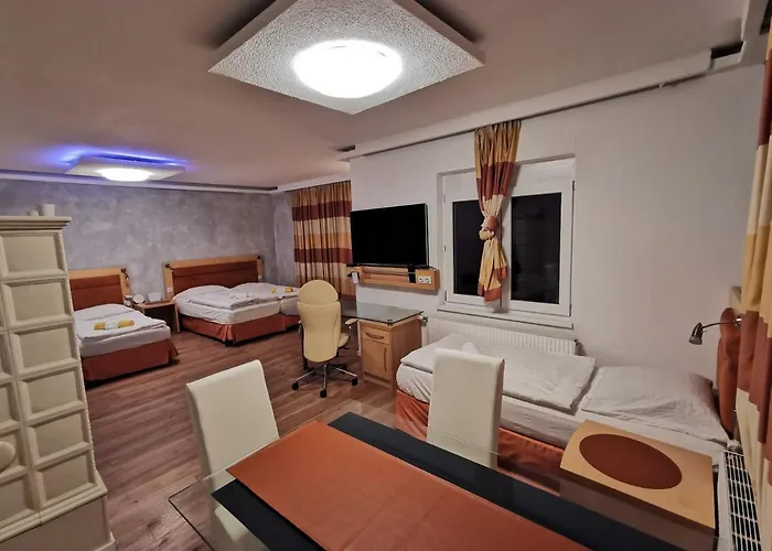 Guest house Foehrenhain 3*