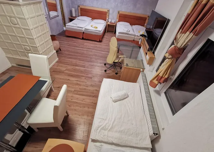 Foehrenhain Gerasdorf bei Wien