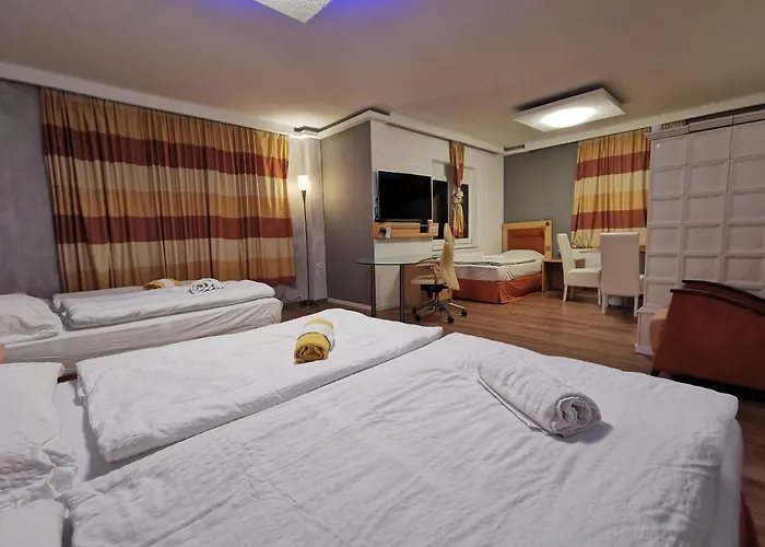 Foehrenhain Guest house