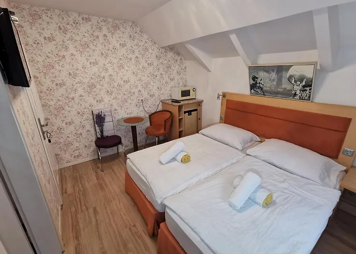 Foehrenhain Guest house Gerasdorf bei Wien